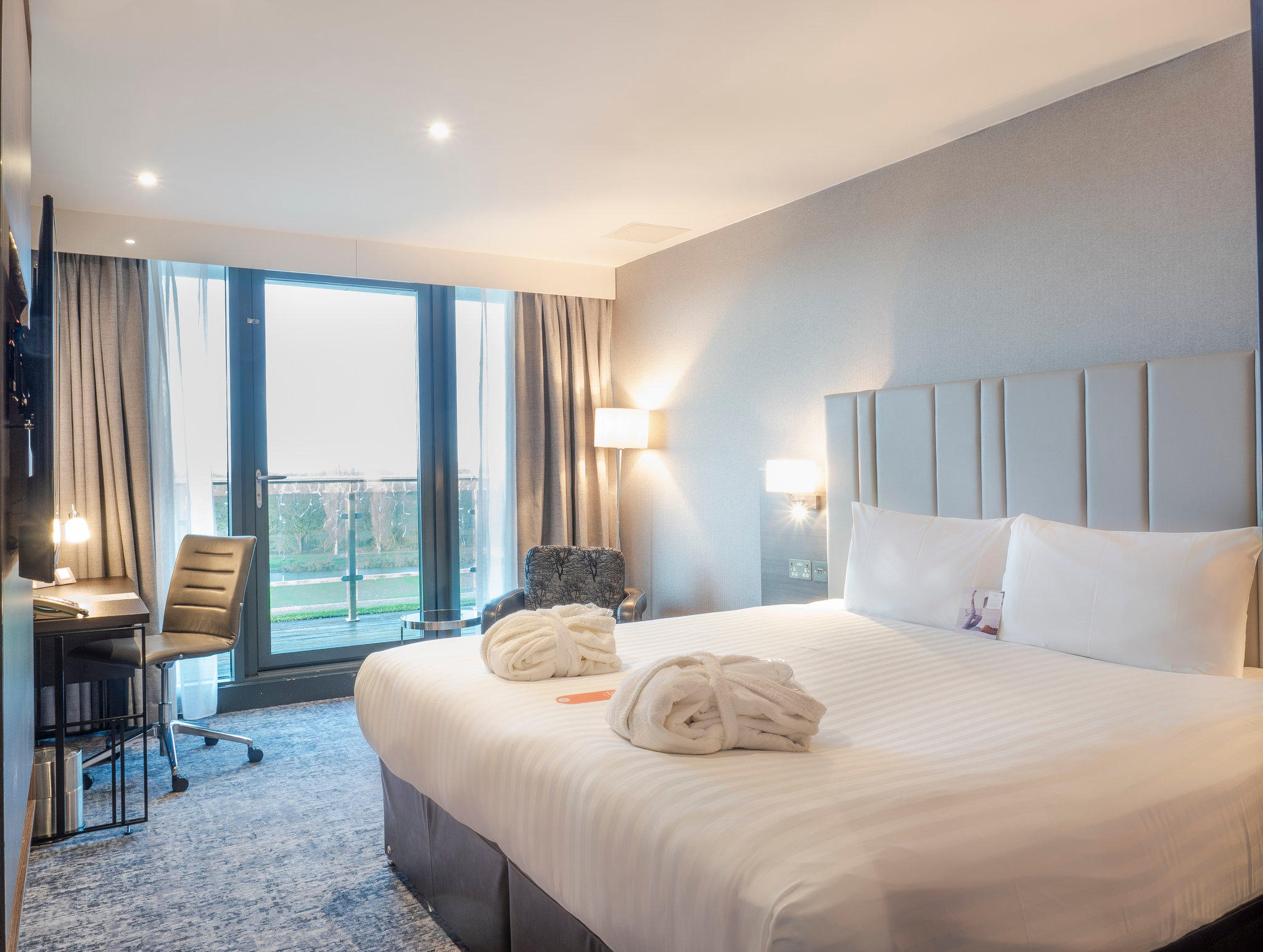 Images Crowne Plaza London - Kingston, an IHG Hotel