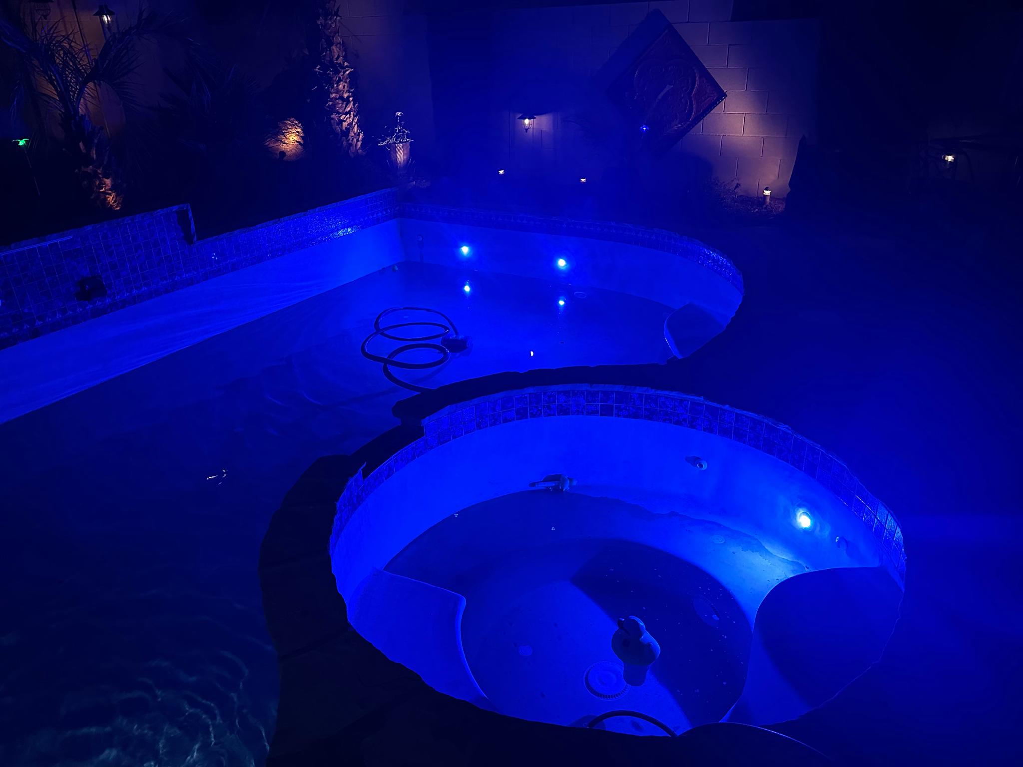 Effortlessly maintain your pool's clarity with Overflow Poolz LLC's specialized pool vacuuming services in Las Vegas. Our powerful, thorough vacuuming keeps your pool spotless, ensuring a hassle-free and enjoyable swimming environment.