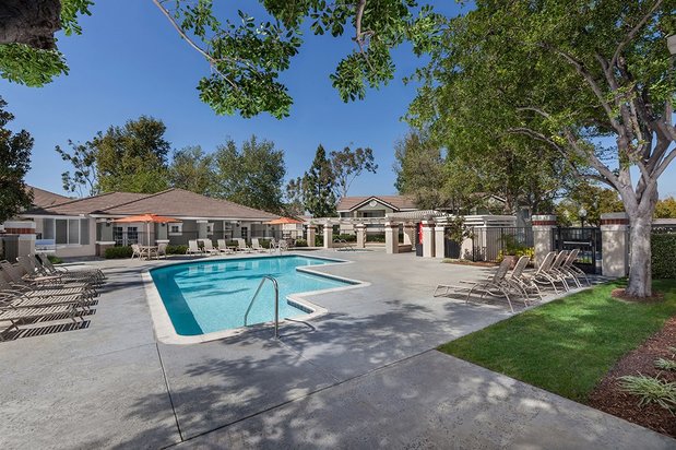 Images Green Valley Apartments