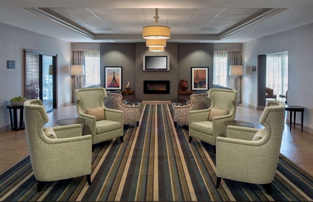Images Hampton Inn Boston-Logan Airport