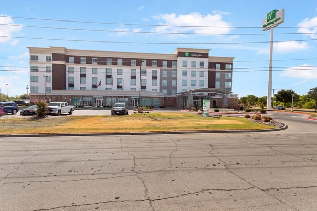 Images Holiday Inn & Suites Waco Northwest by IHG
