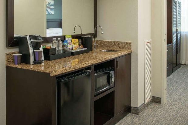 Images Embassy Suites by Hilton Seattle Tacoma International Airport