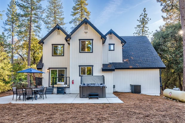 Images Love Yosemite! Vacation Rentals