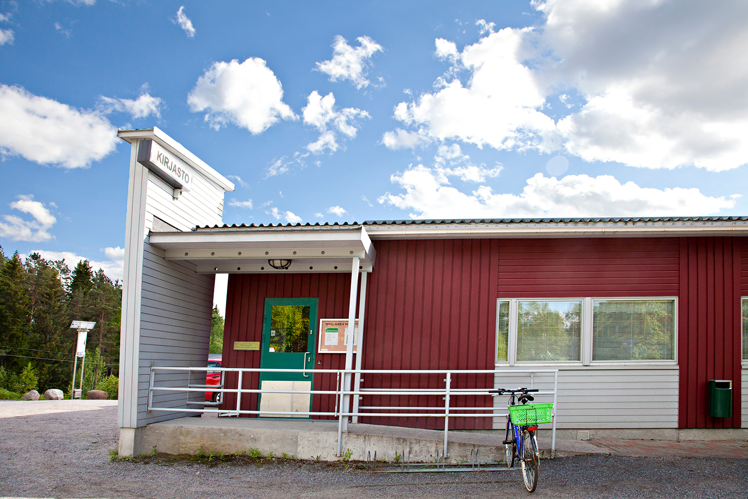 Images Terälahden kirjasto