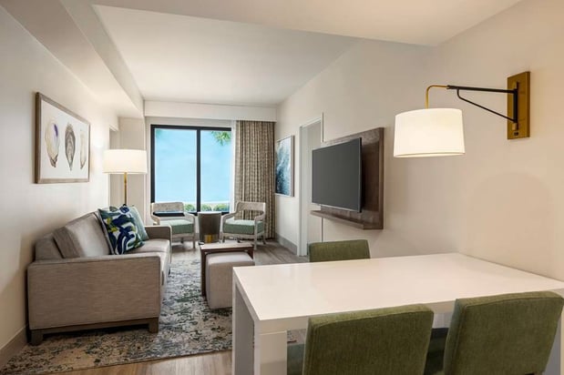Images Embassy Suites by Hilton Panama City Beach Resort