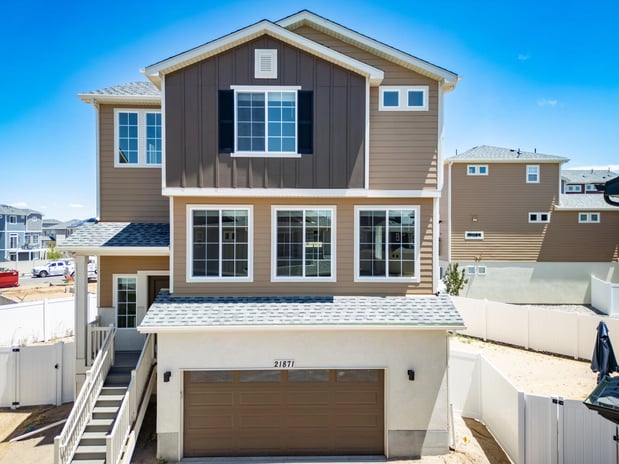Images Oakwood Homes at Green Valley Ranch