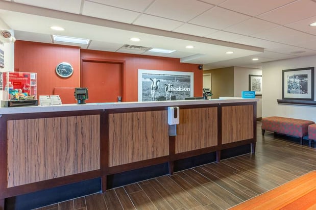 Images Hampton Inn Madison East