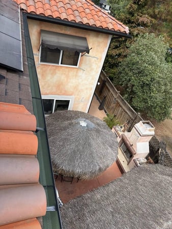 Images AD Green Gutters and Screens