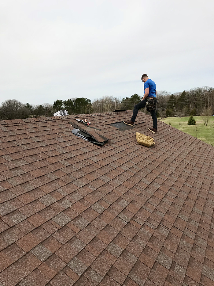Siding protects your home from the elements and plays a crucial role in curb appeal. WeatherTek Exteriors offers professional installation, replacement, and repair services throughout the Twin Cities. We prioritize your satisfaction to provide an easy and thorough siding experience.