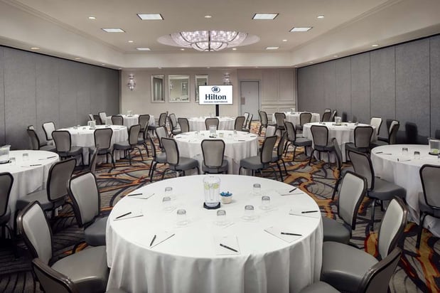 Images Hilton Chicago/Northbrook