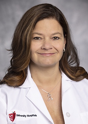 Dr. Molly Naylor, CNP - Elyria, OH - Family Medicine