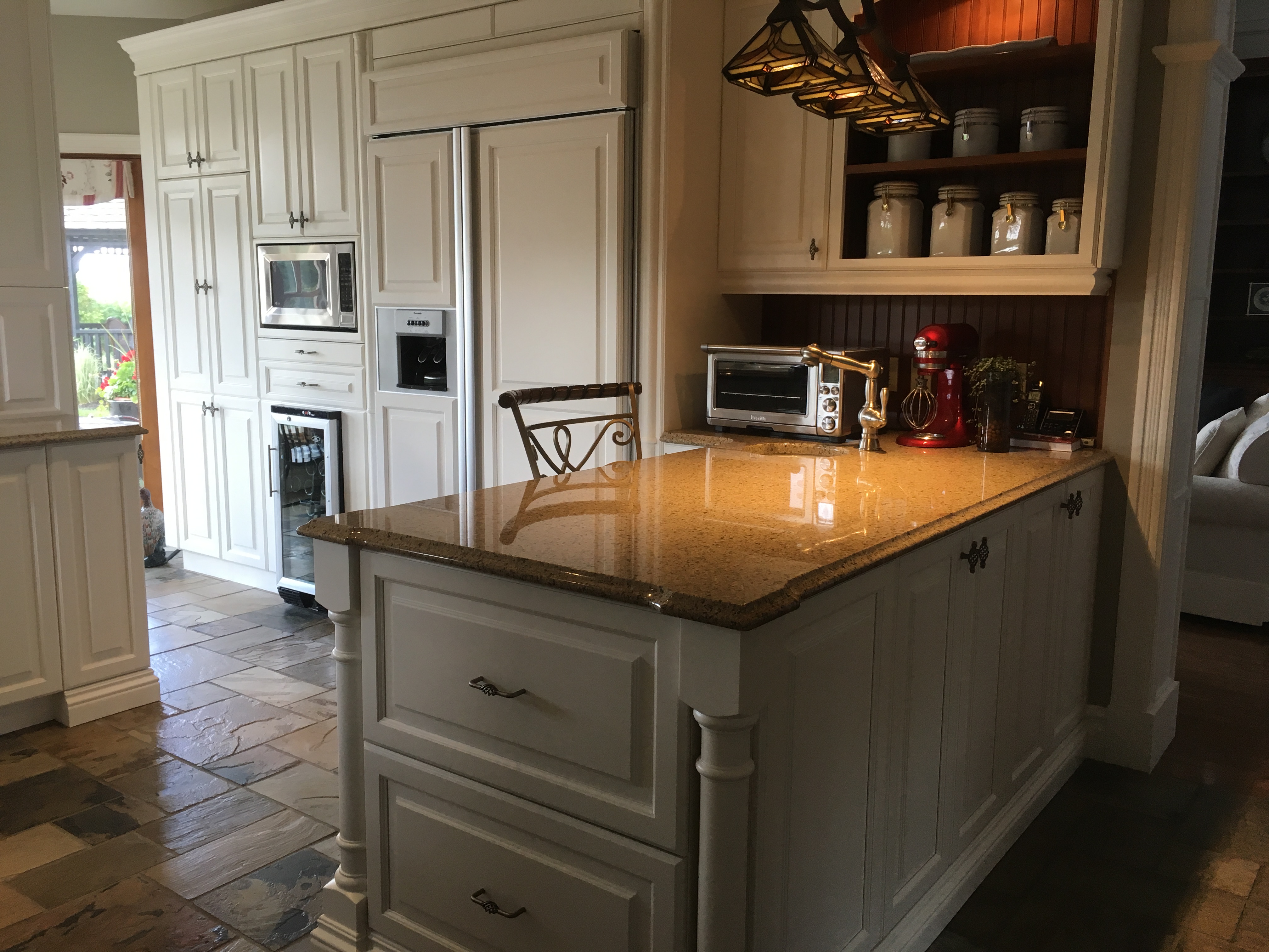Images Finition Jaro | Spécialiste en relooking et rénovation de cuisines | Estrie