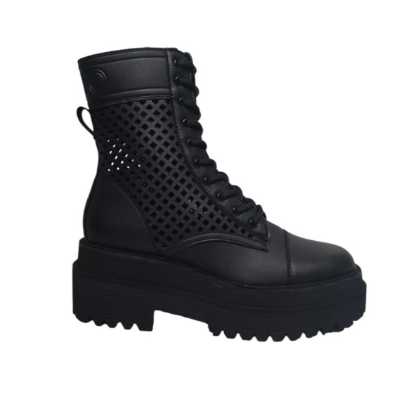 Images UG Distribution - Ingrosso Scarpe Grandi Firme