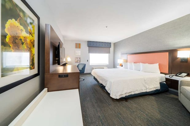 Images Hampton Inn & Suites Modesto-Salida