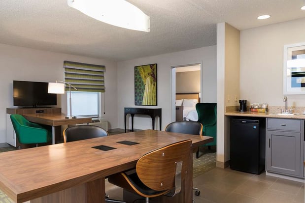 Images Hampton Inn & Suites East Lansing/Okemos