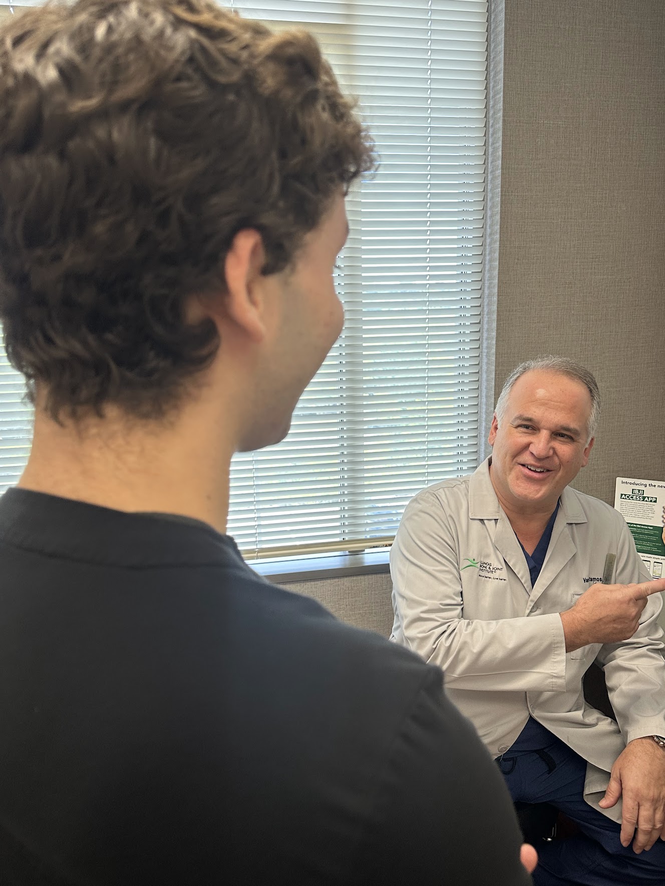 Van Stamos, MD 