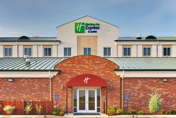Images Holiday Inn Express & Suites Millington-Memphis Area, an IHG Hotel