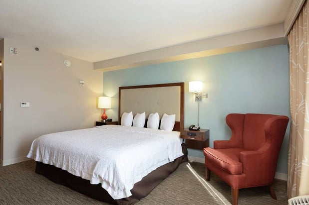 Images Hampton Inn & Suites Austin-Airport