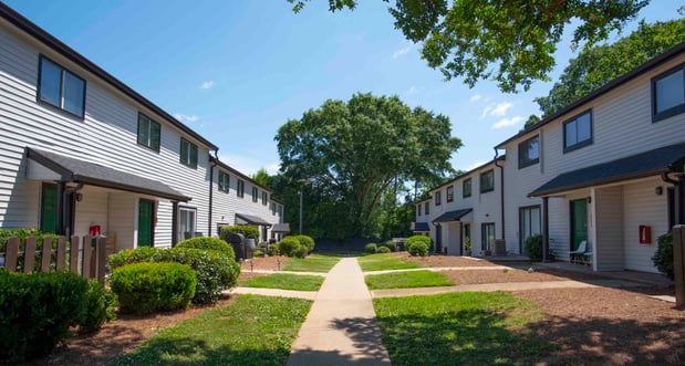 Images The Madison Apartments and Townhomes