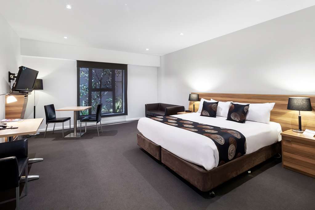 Executive King Guest Room Best Western Plus Ballarat Suites Ballarat (03) 5329 0200