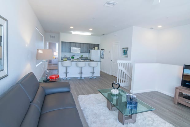 Images Mirage Bay Apartments
