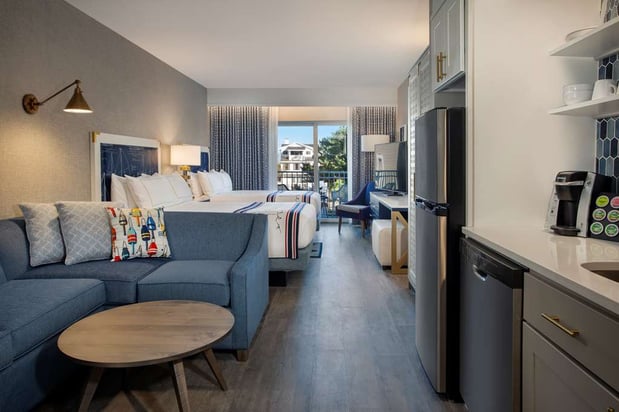 Images Fenwick Shores, Tapestry Collection by Hilton