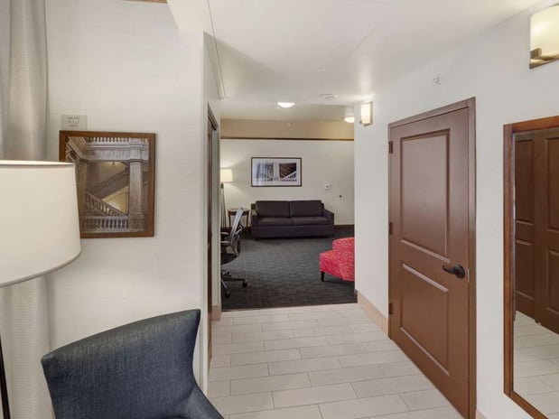 Images Hilton Garden Inn Milwaukee Downtown