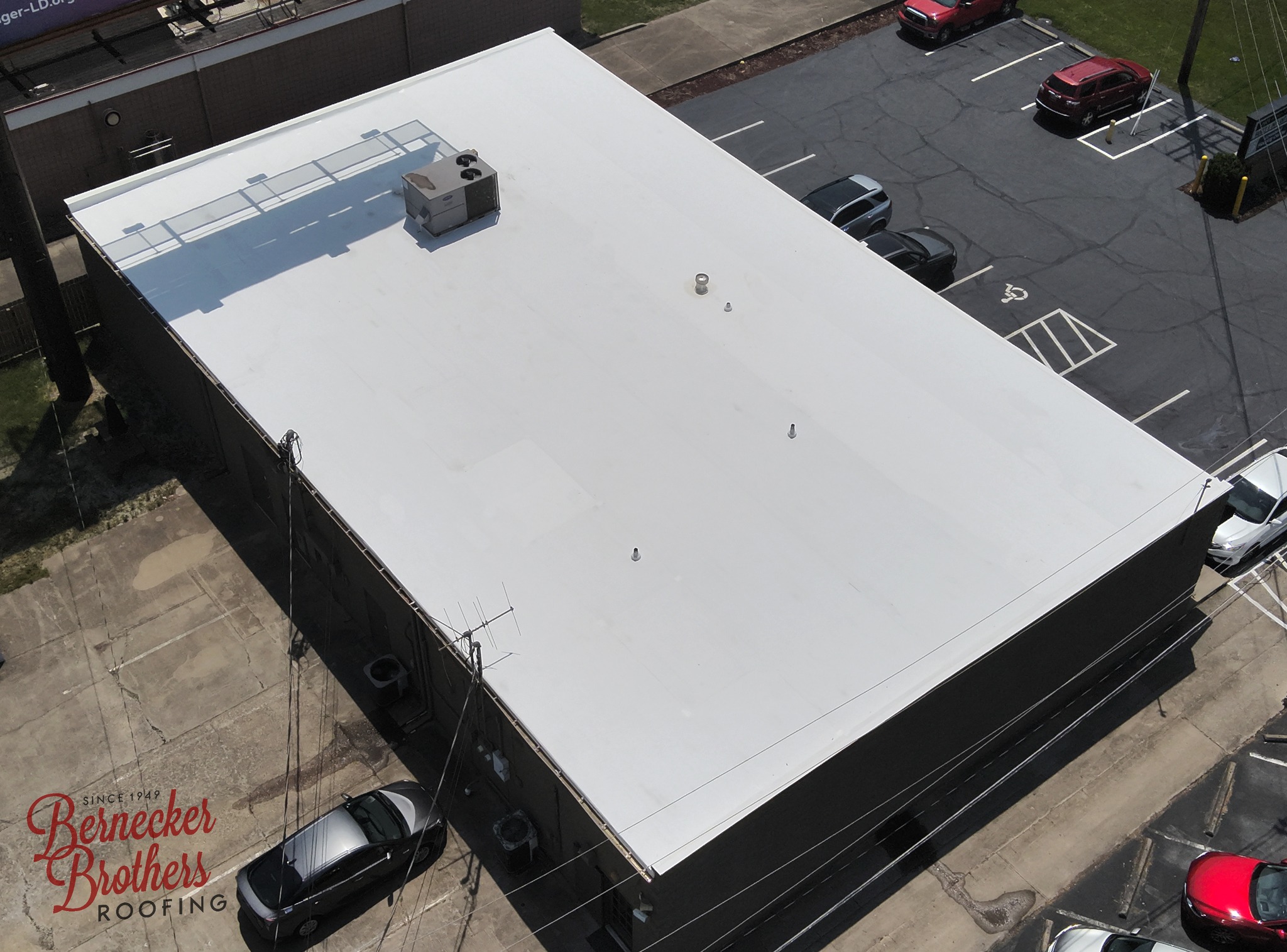 Bernecker Brothers Roofing Image