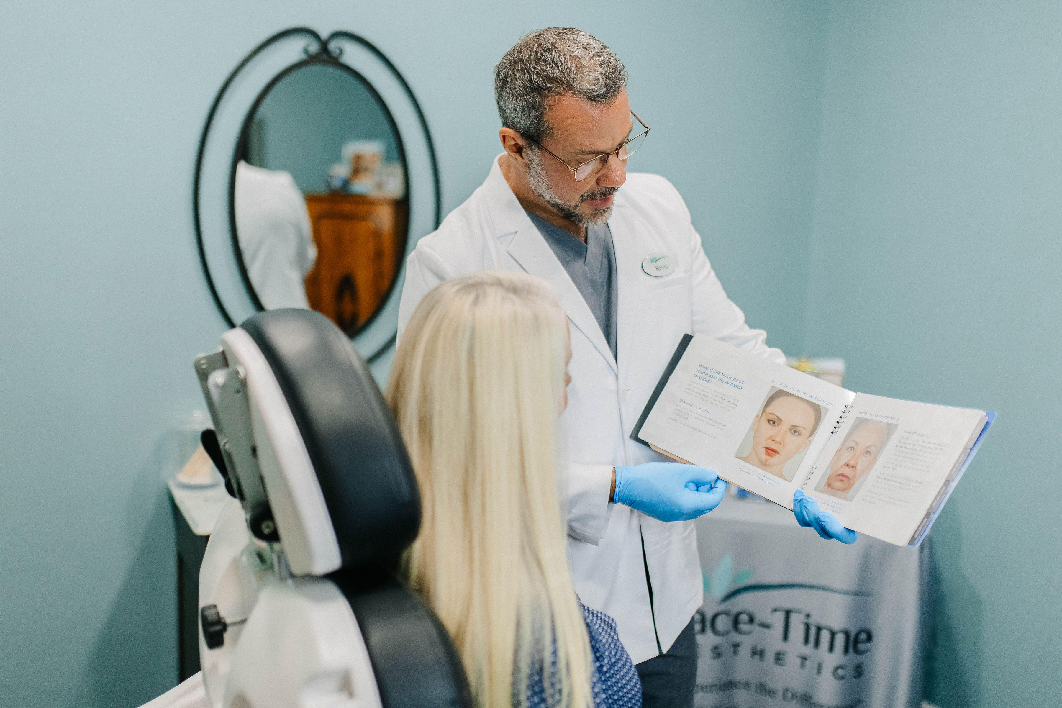 Replenish lost collagen and tighten skin for a more youthful radiance.