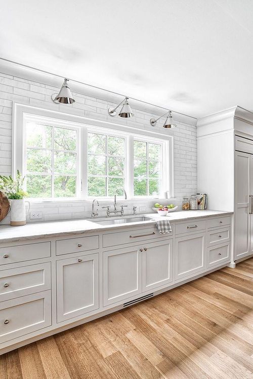 Images 1800 Construction