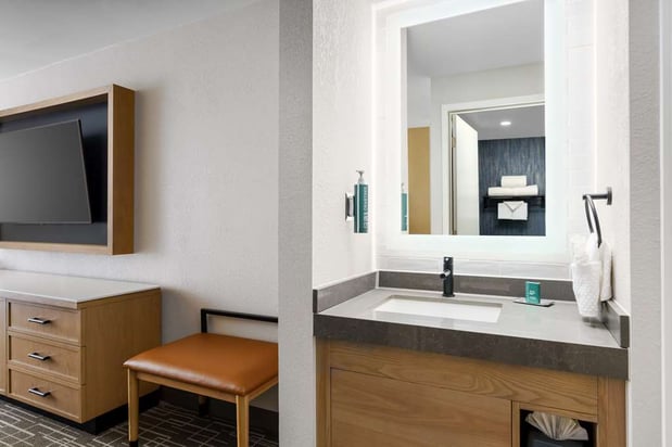 Images DoubleTree by Hilton Charlotte City Center
