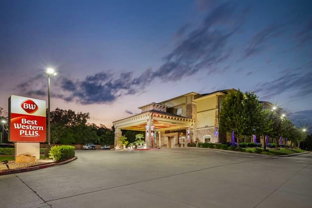 Images Best Western Plus Goliad Inn & Suites