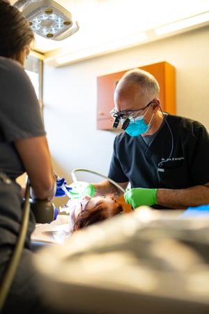 Images D'Angelo/Hoffman/Olson La Jolla Dentistry