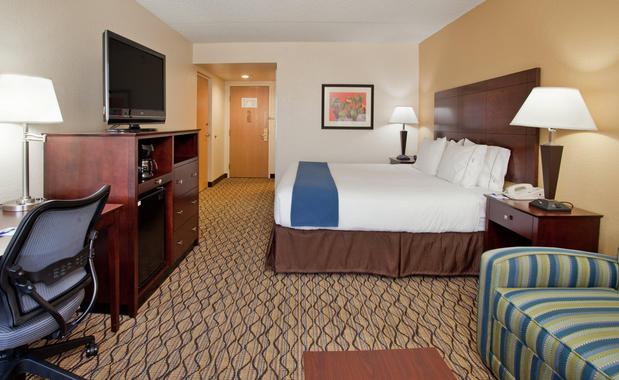 Images Holiday Inn Express Scottsdale North, an IHG Hotel