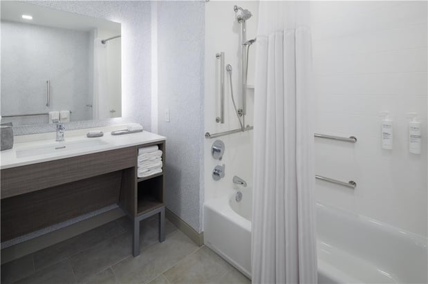 Images Home2 Suites by Hilton Kittery