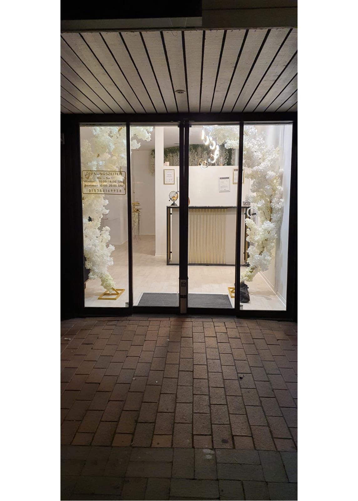 Nuha Beauty, Roderbruchmarkt 11 in Hannover