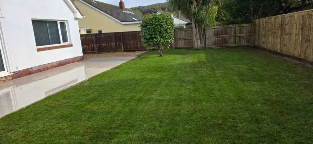 Images KK Landscaping & Pressure Washing