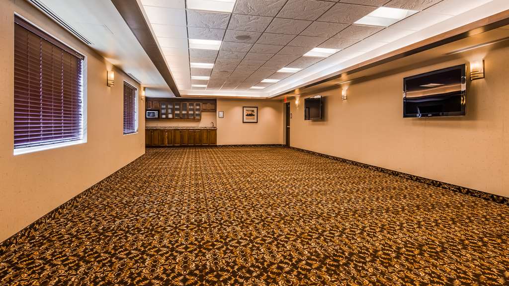 Best Western Plus Dryden Hotel & Conference Centre in Dryden: Centennial Meeting Room
