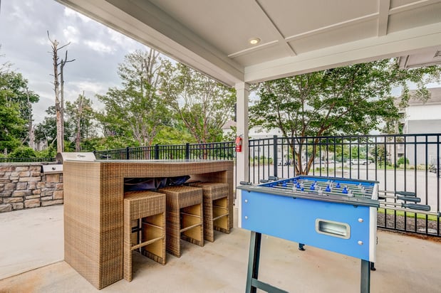 Images Creekside at Greenlawn Apartment Homes