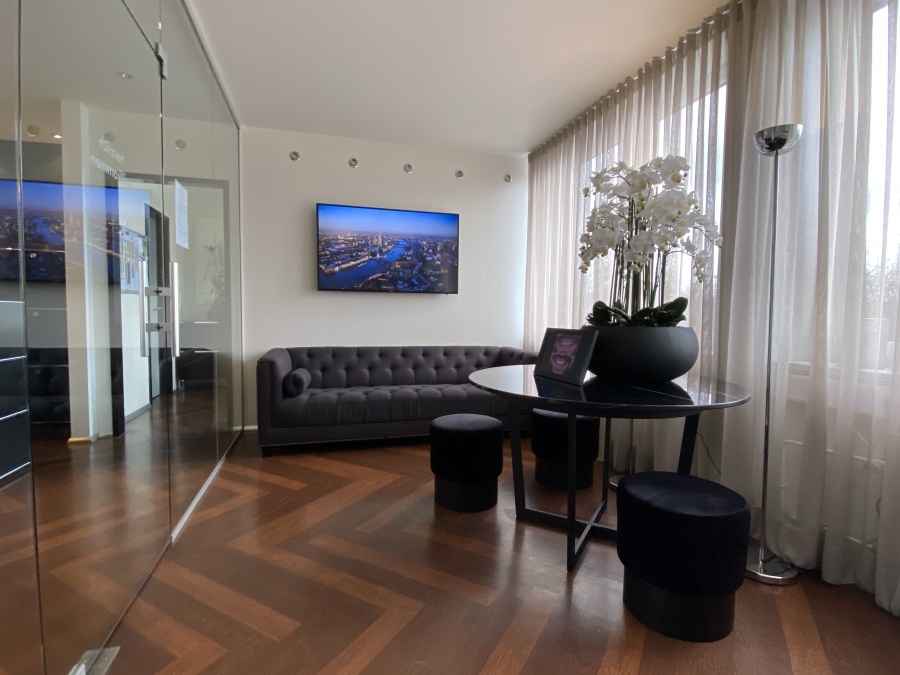 Dr. med. dent. M.Sc. Jakob Koschdon, Robert-Koch-Str. 5 in Neu-Isenburg