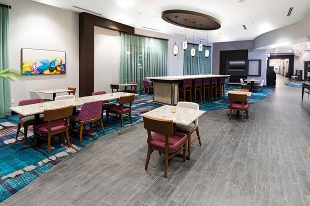 Images Hampton Inn & Suites Raleigh Downtown