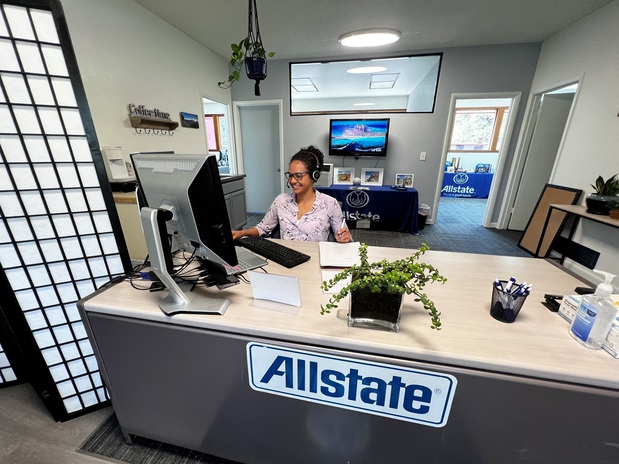 Images Keith Majors: Allstate Insurance