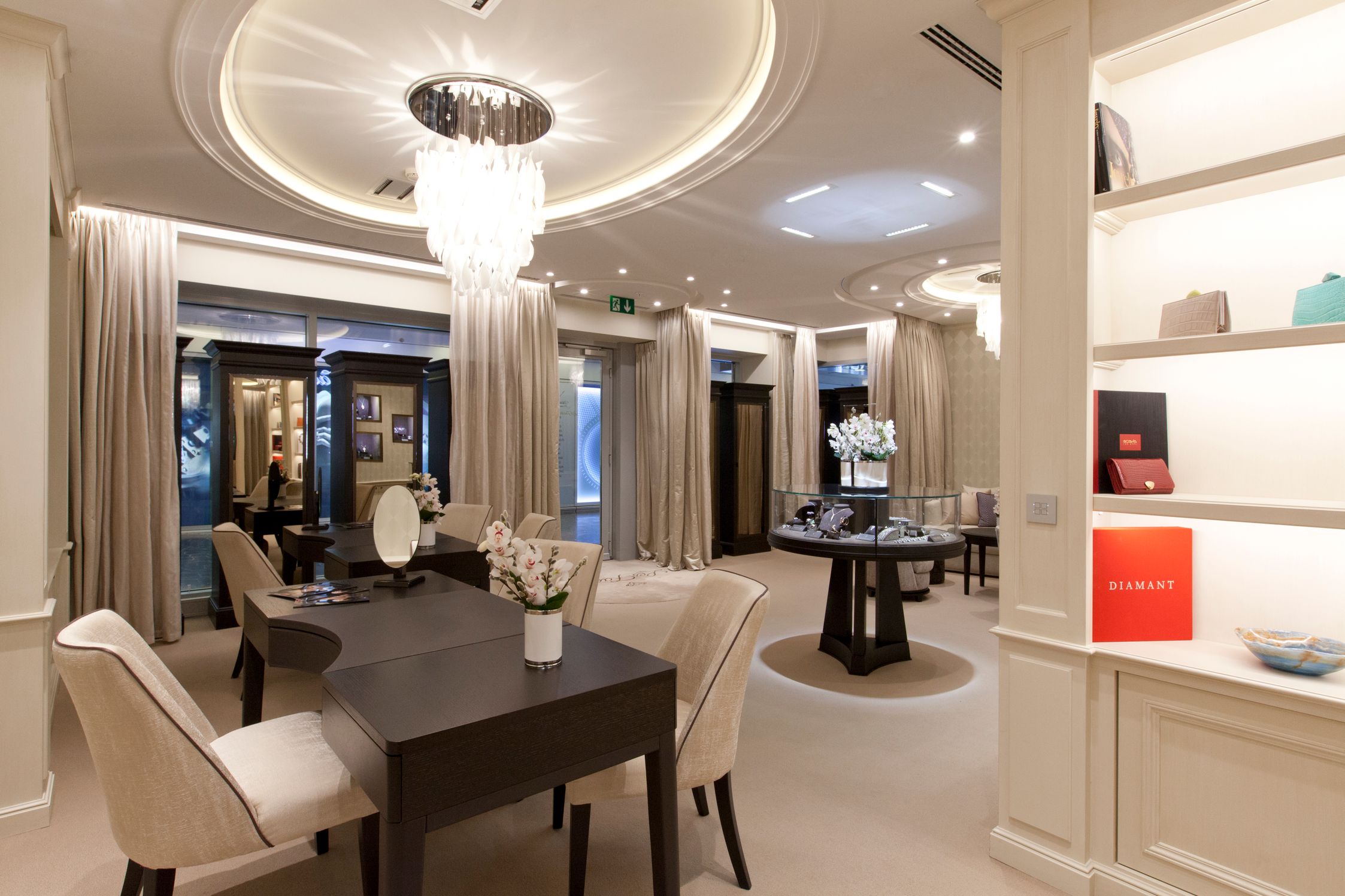 Bilder Valérie Ruiz Sàrl