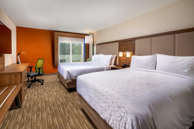 Images Holiday Inn Express & Suites Chatsworth by IHG