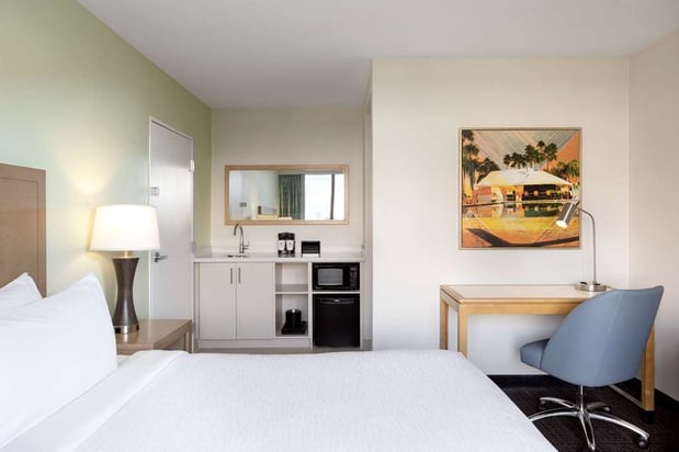 Images Embassy Suites by Hilton Tampa Airport Westshore