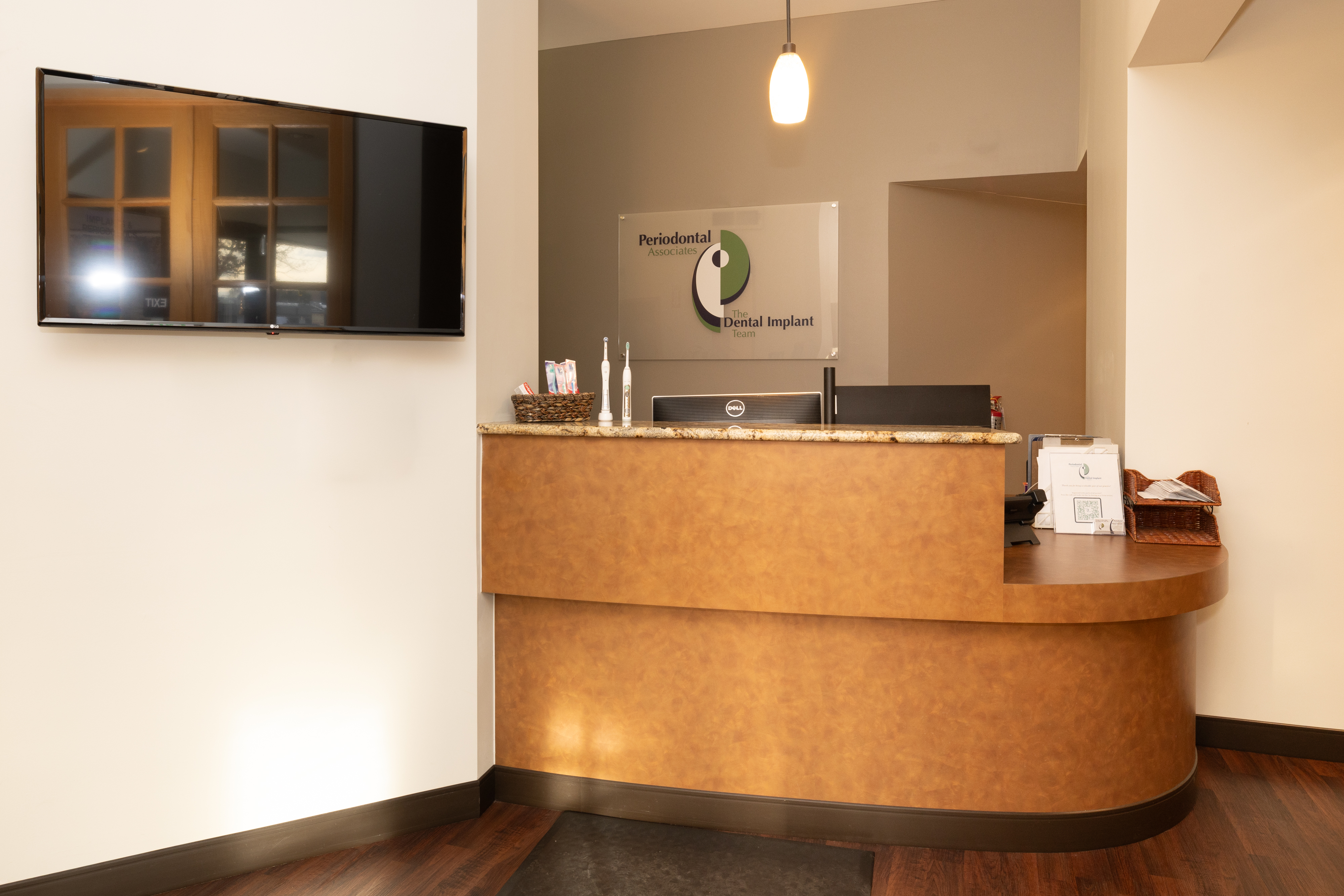 Dr. Eric Beckman, DDS