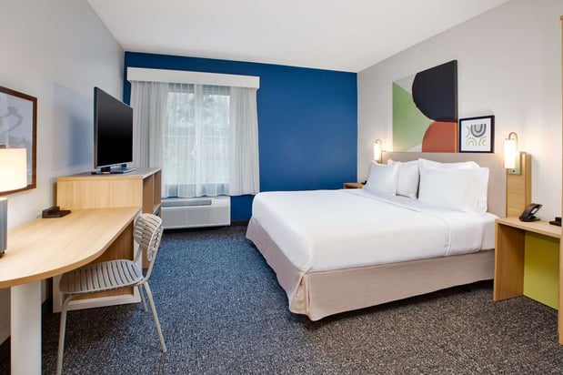 Images Spark by Hilton Walker Grand Rapids North