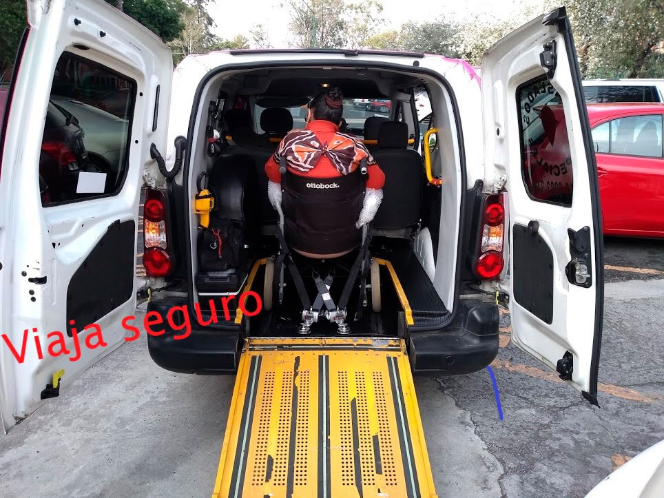 Images Radio Taxi Independencia, Calidez Humana