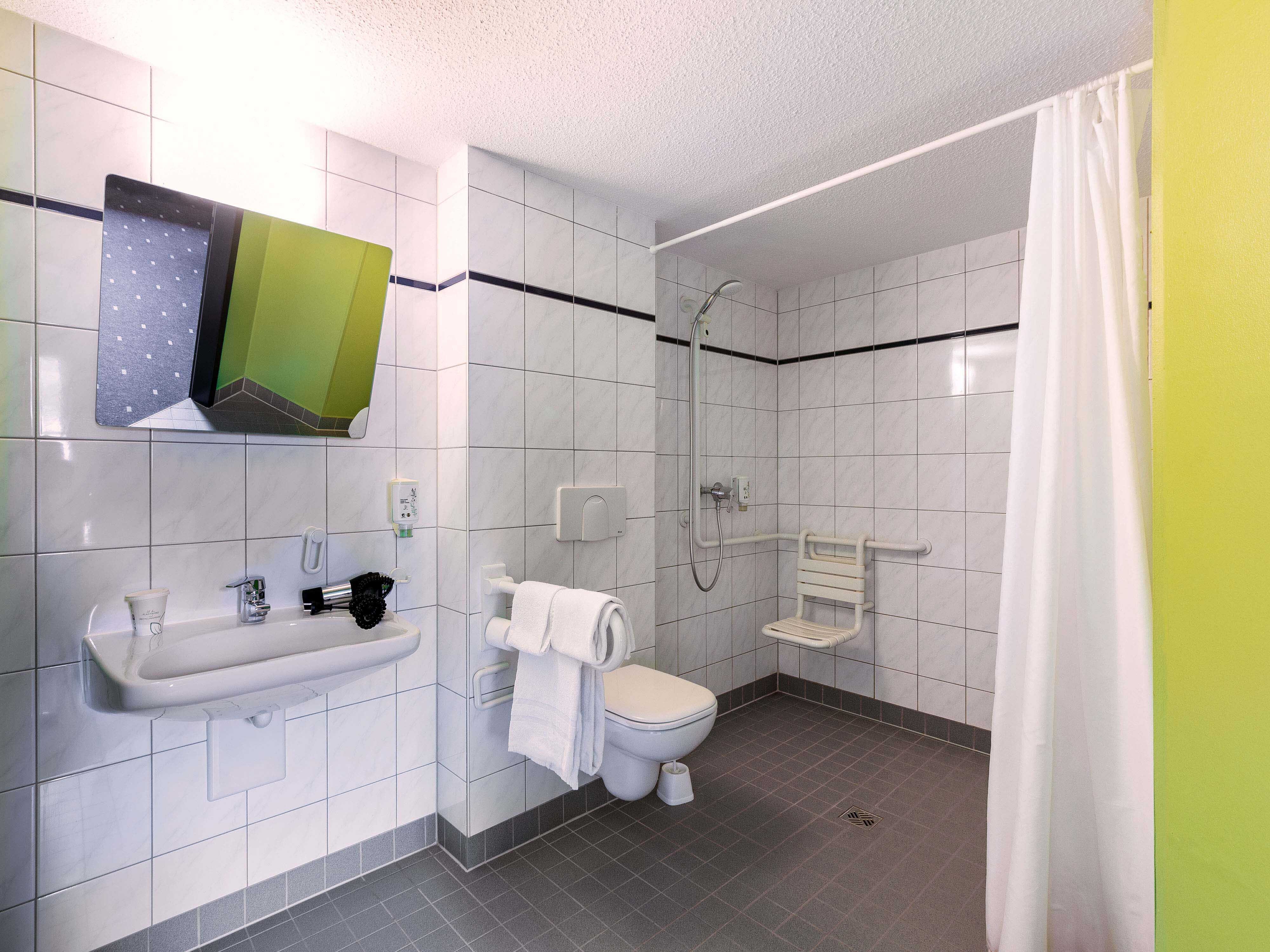 Bilder B&B HOTEL Bochum-Herne