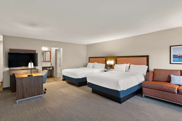 Images Hampton Inn & Suites by Hilton Petoskey